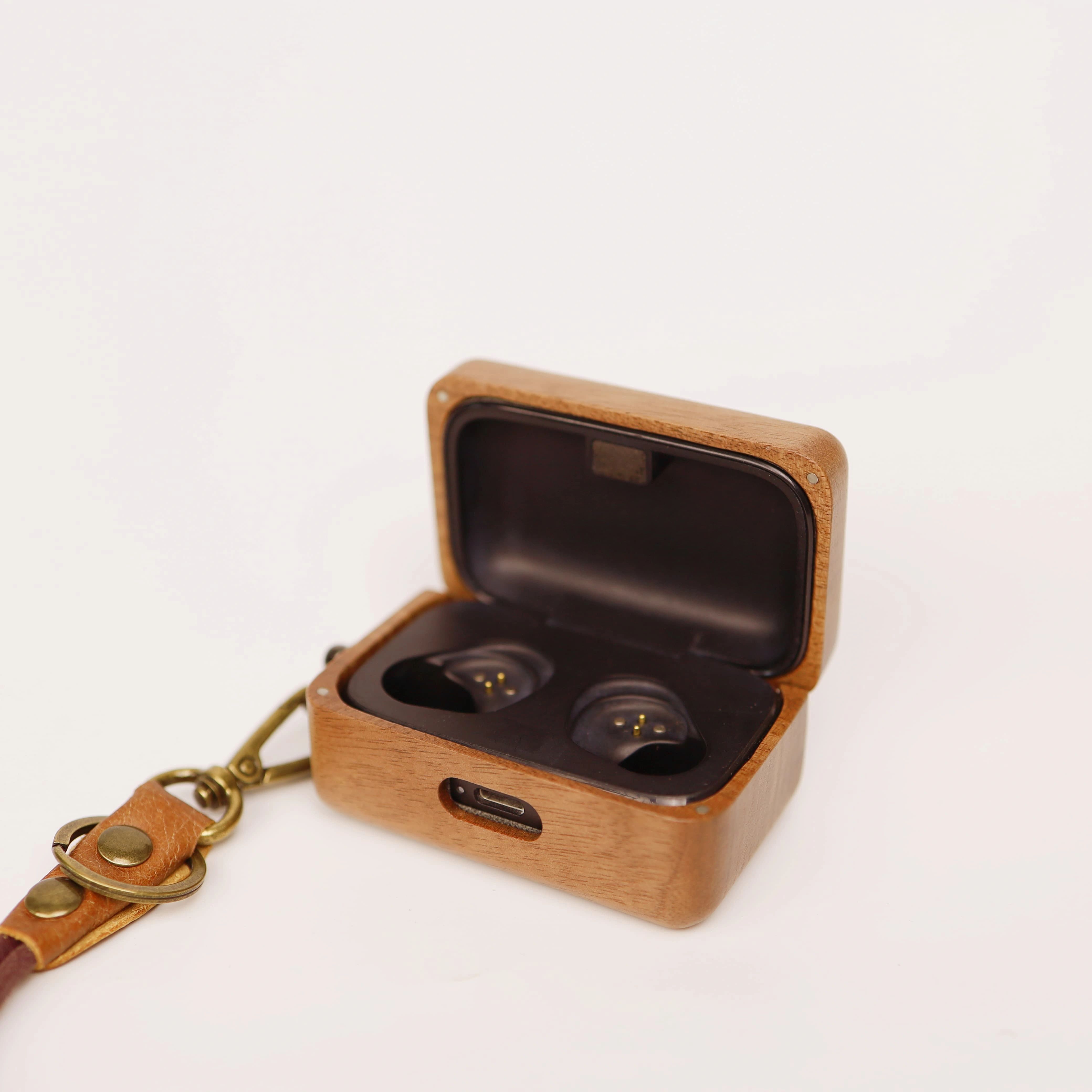 Estojo de madeira maciça de no - Sennheiser Headphone Momentum 4 avaliação e preço